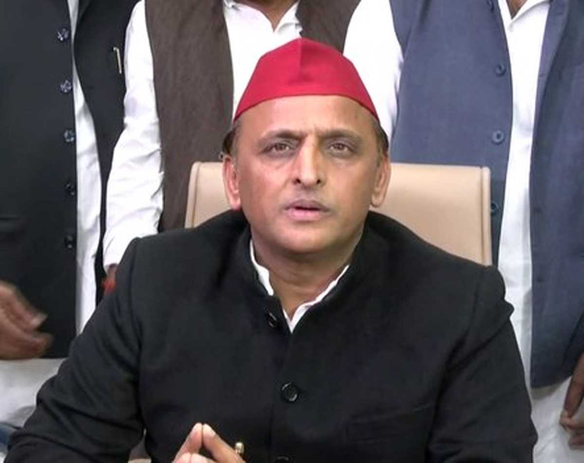 योगी सरकार ने पेश किया बजट, विपक्ष ने बताया दिशाहीन